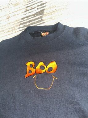 90s Boo Crewneck Sweatshirt with orange 'BOO' graphic with a smiley face Vintage